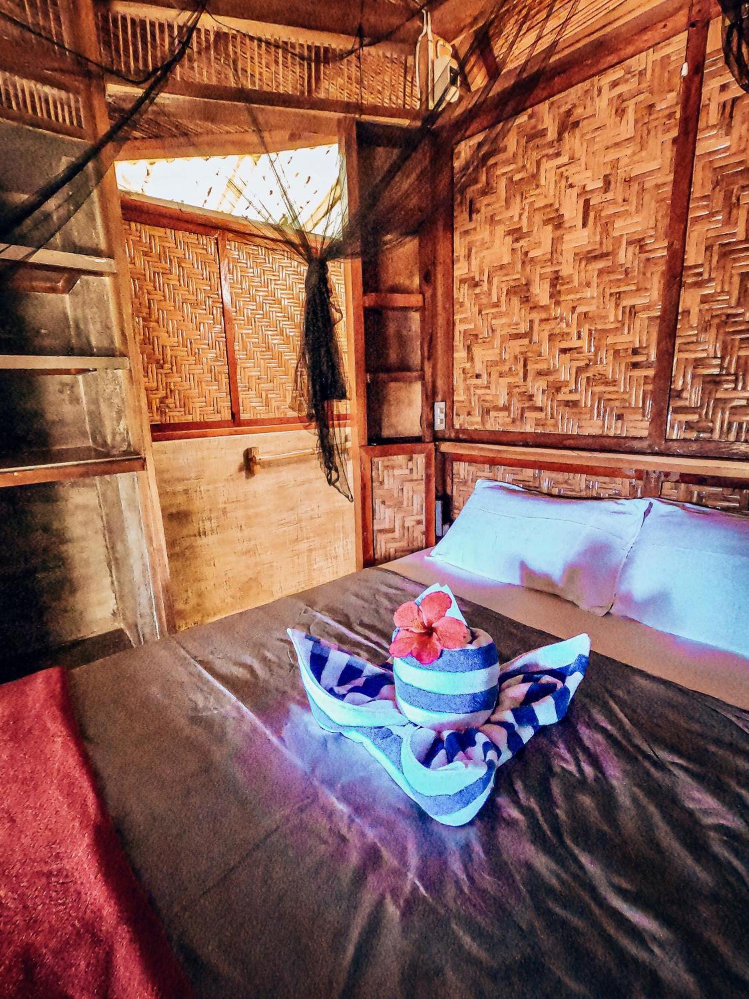 Shakabrah'S Beachfront Kubo 제너럴 루나 외부 사진